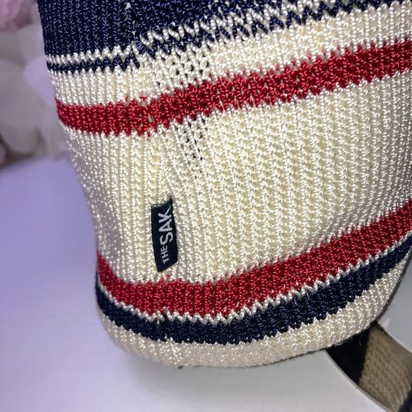 The Sak Knitt Shoulder Bag Medium - Picture 5 of 12